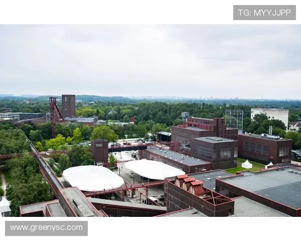 鲁尔工业区球队运营新模式探索与创新：烟囱下的更衣室密码解析