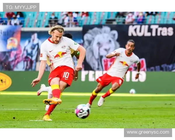 为什么德甲球队主场比赛普遍表现强势？